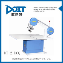 A máquina de corte de fita DT900BK é uma ferramenta de corte ideal para a indústria de vestuário